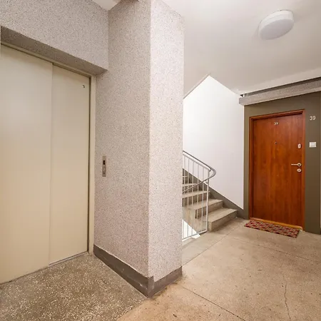 Pulawska Urban Nest By Bookinghost Apartamento Varsóvia